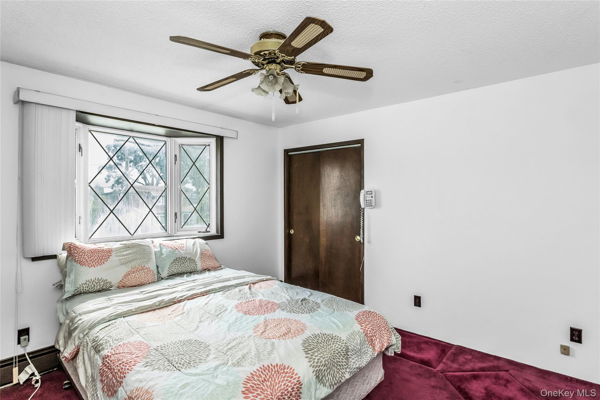 #19 photo, 2479 Tonquin Street, East Meadow , NY 11554