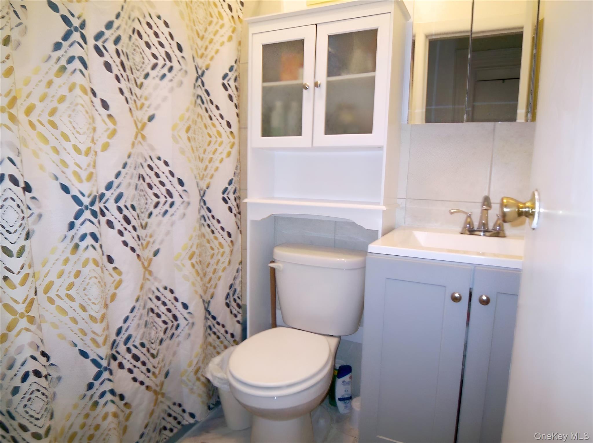 #15 photo, 1719 Bussing Avenue, Bronx , NY 10466