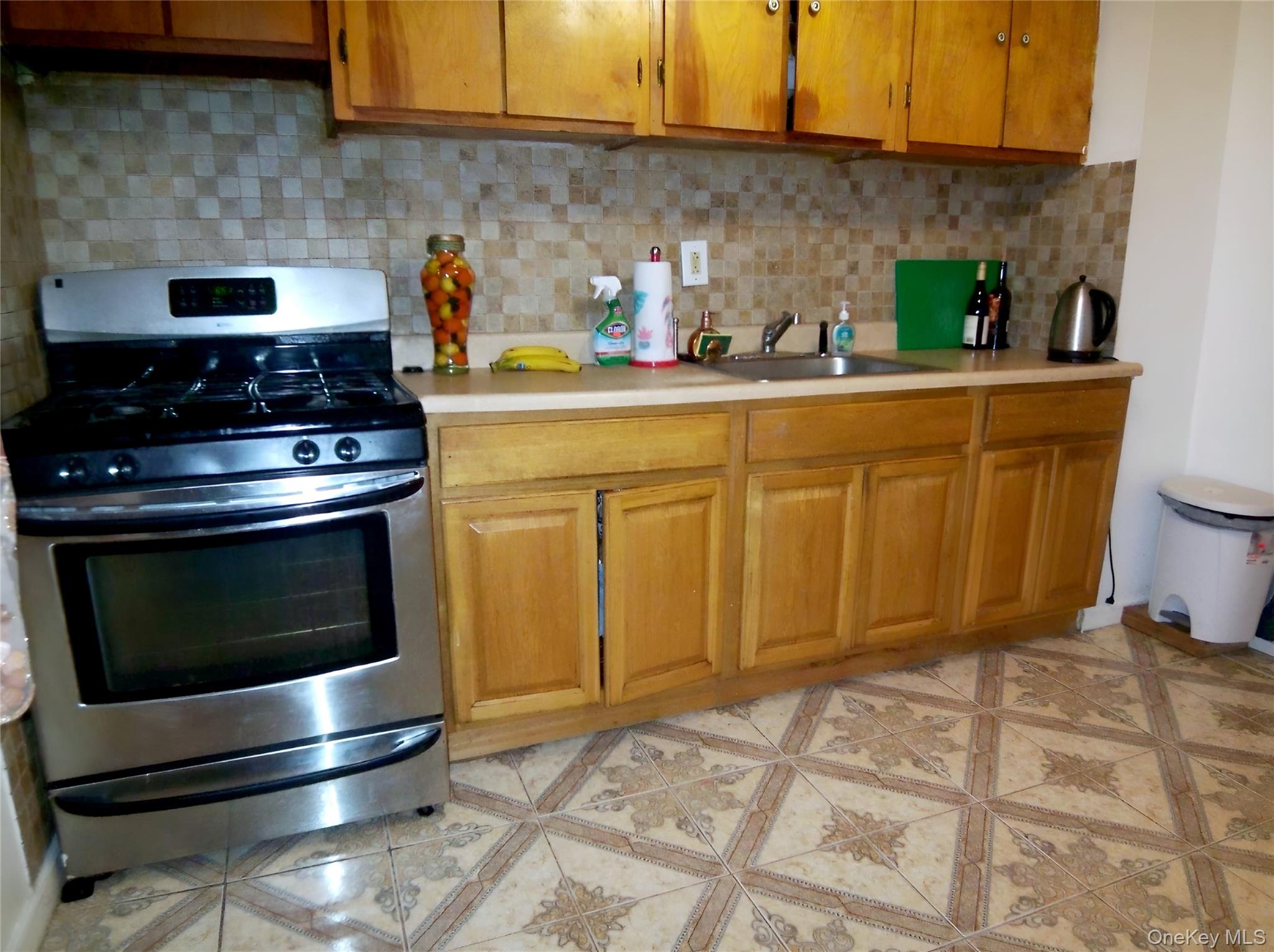 #4 photo, 1719 Bussing Avenue, Bronx , NY 10466