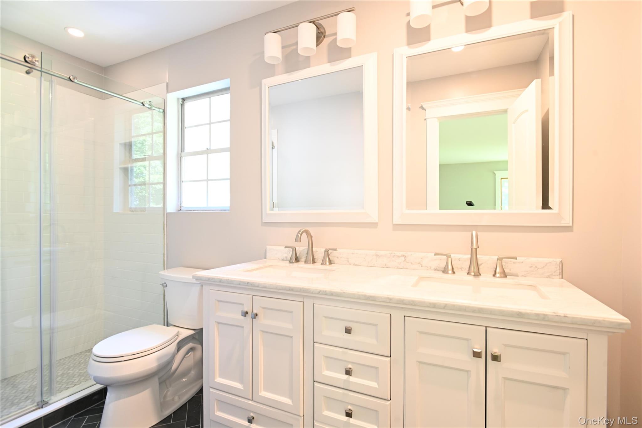 #19 photo, 5 Watergate Drive, Amawalk , NY 10501