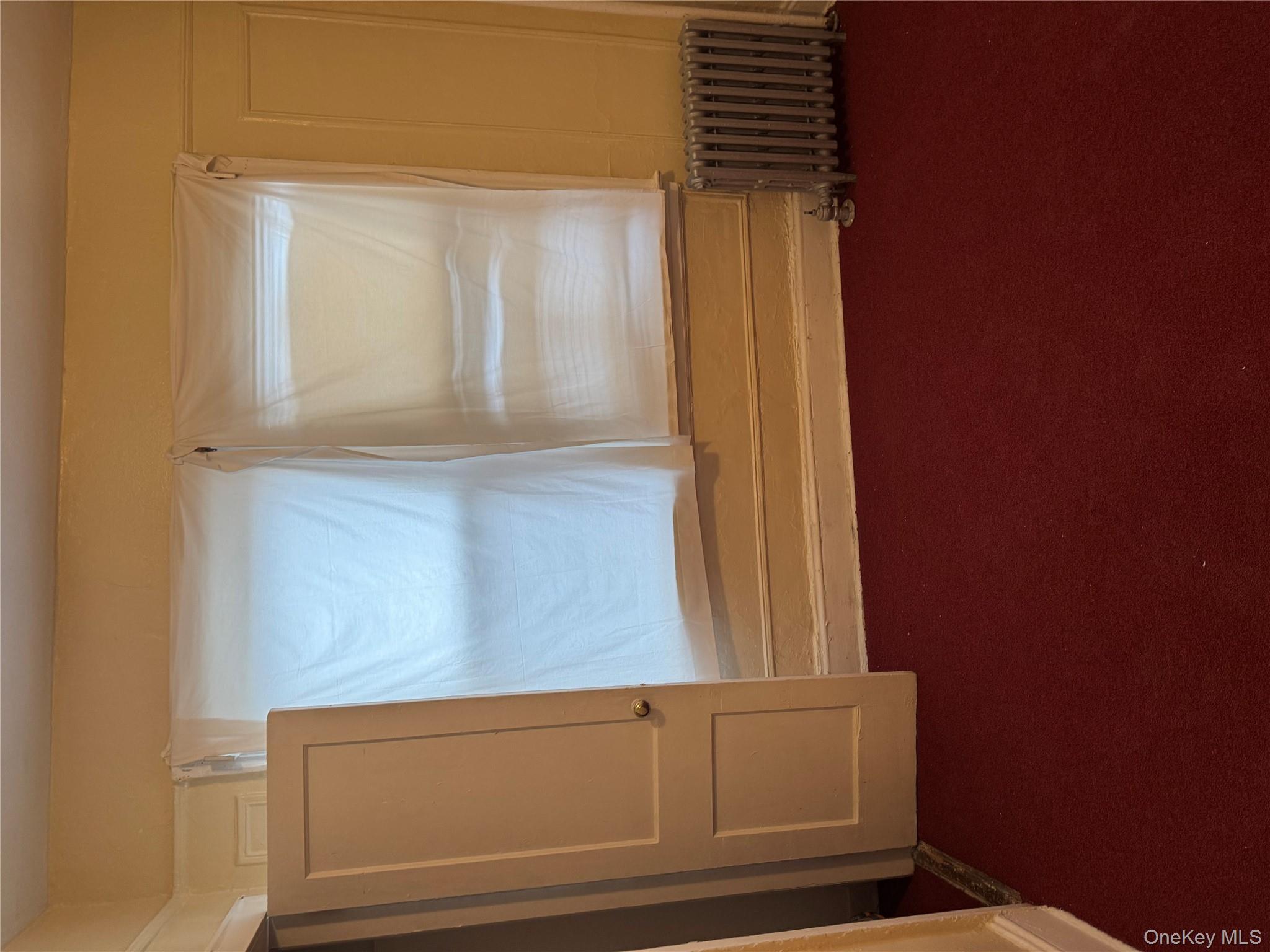 #14 photo, 927 E 219th Street, Bronx , NY 10469