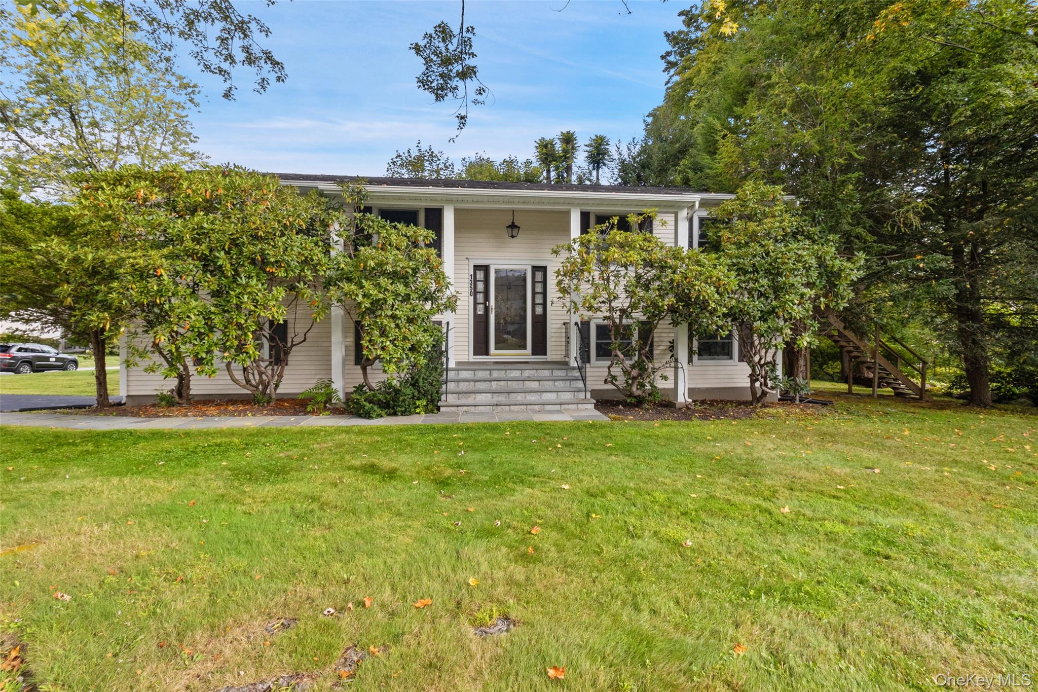 #1 photo, 1350 Ellen Lane, Yorktown Heights , NY 10598