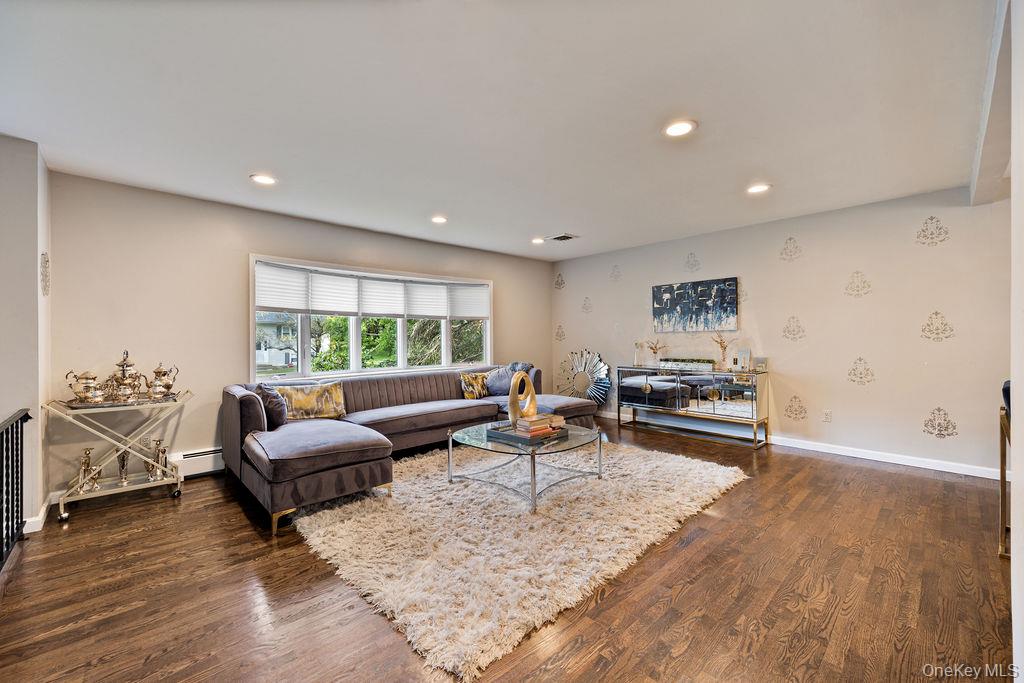 #6 photo, 6 Fairway Oval, Spring Valley , NY 10977