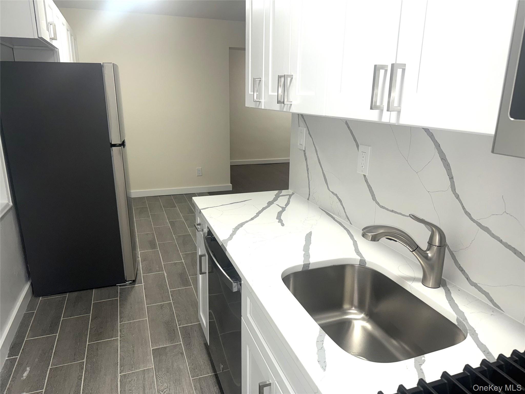 #6 photo, 632 Warburton, Yonkers , NY 10701