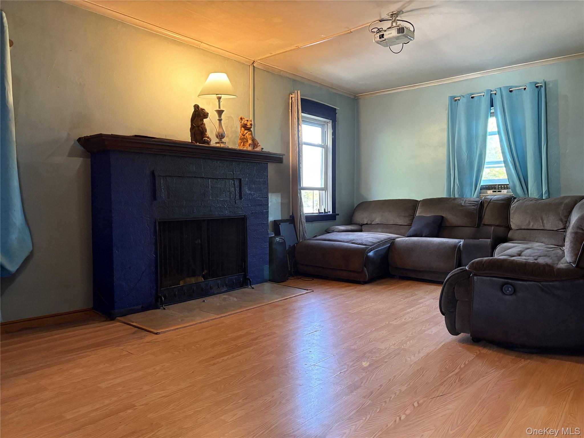 #7 photo, 34 Hilltop Avenue, New Rochelle , NY 10801