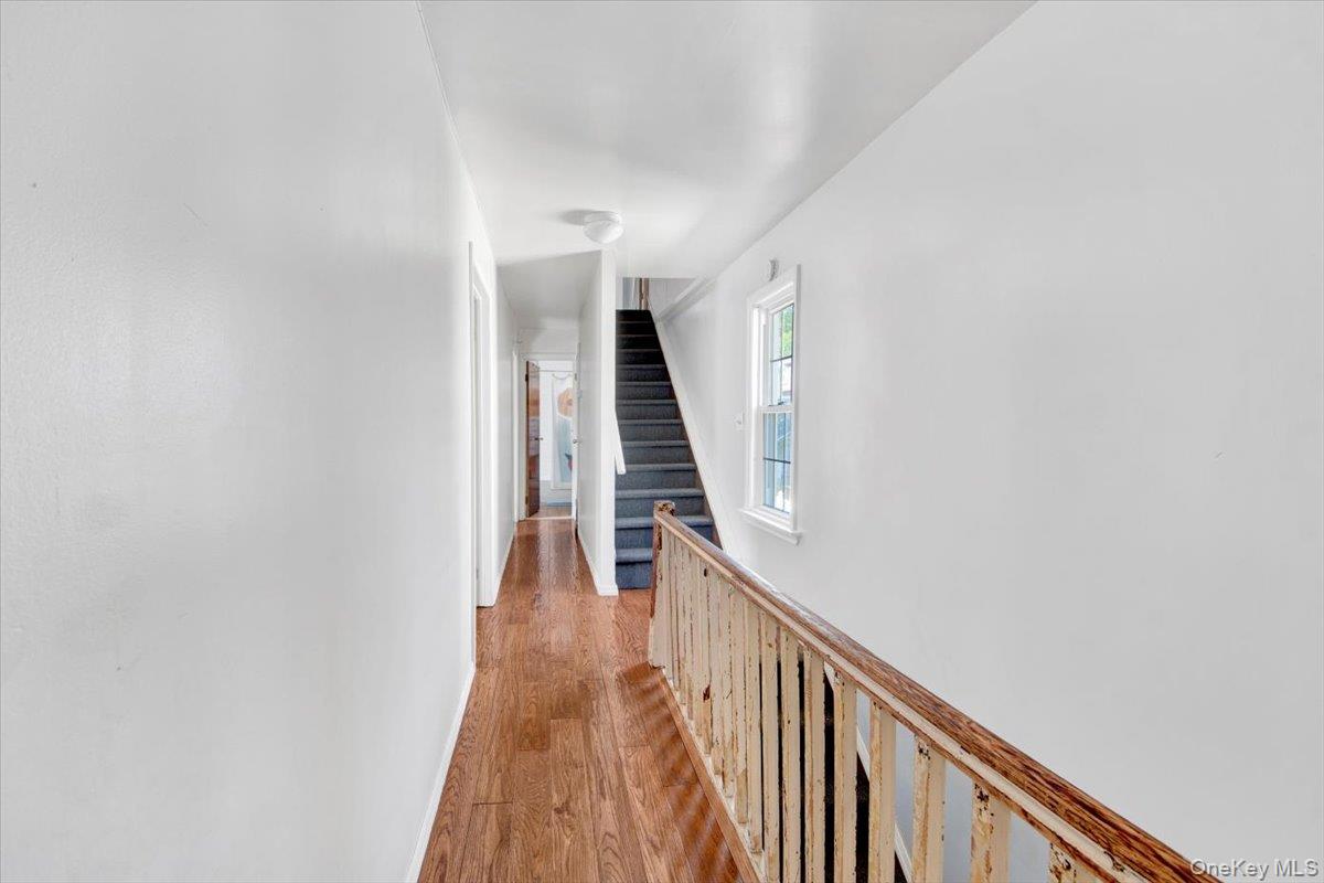 #11 photo, 4153 Gunther Avenue, Bronx , NY 10466