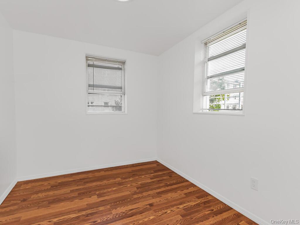 #14 photo, 264 Emerson Avenue, ブロンクス区 Bronx , NY 10465