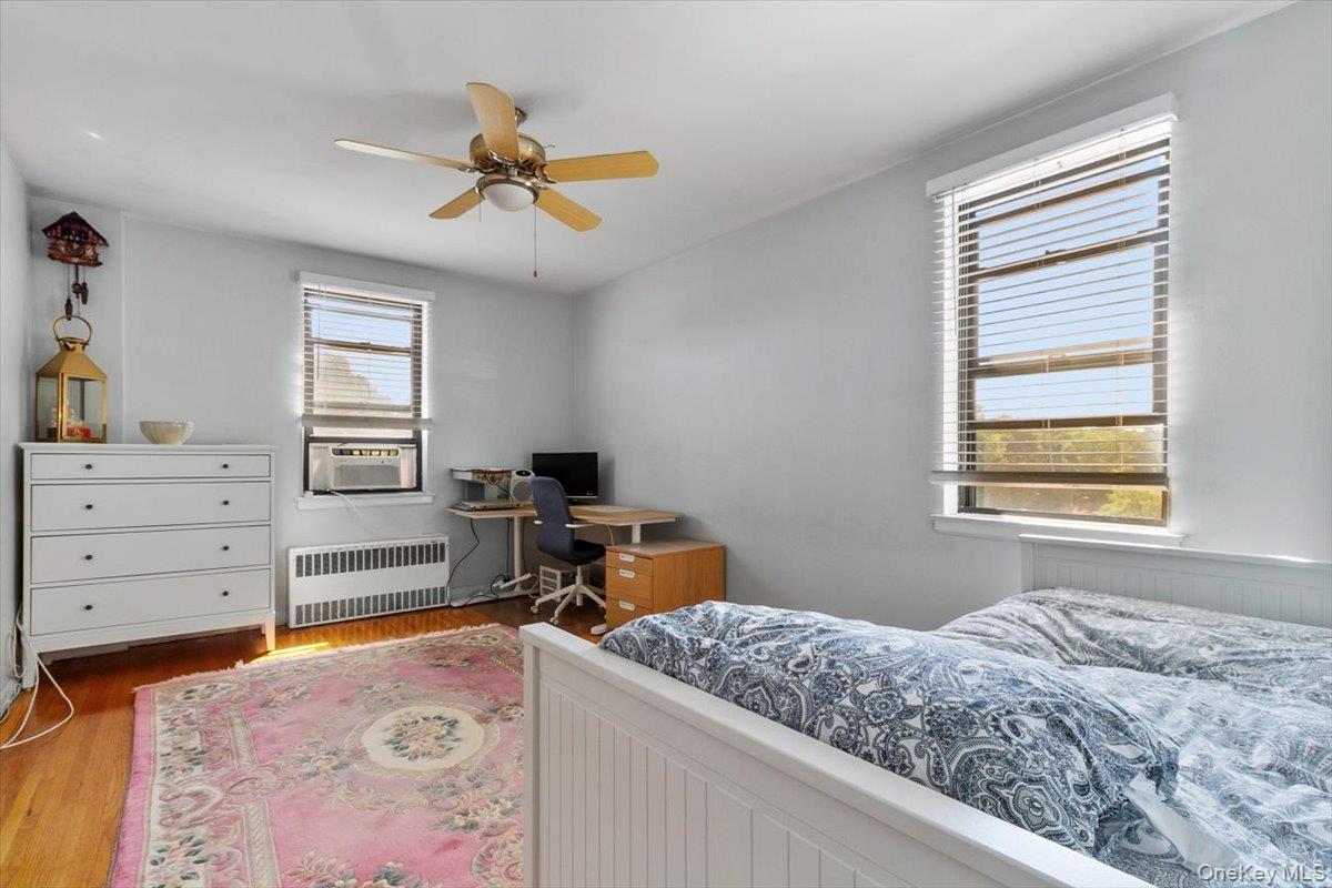 #11 photo, 142 Garth, Scarsdale , NY 10583