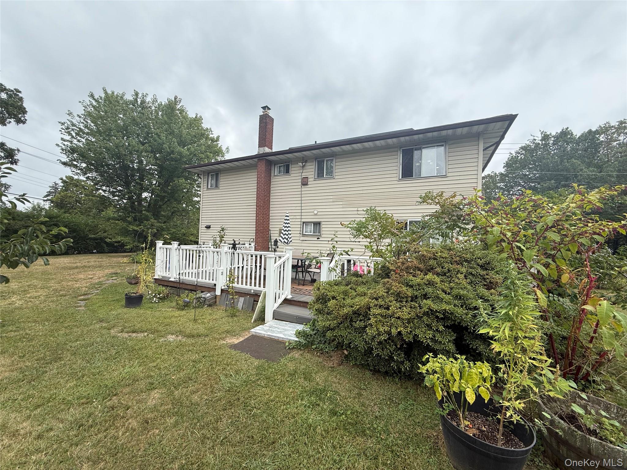 #12 photo, 82 Schenectady Avenue, सफ़ोक काउंटी West Babylon , NY 11704