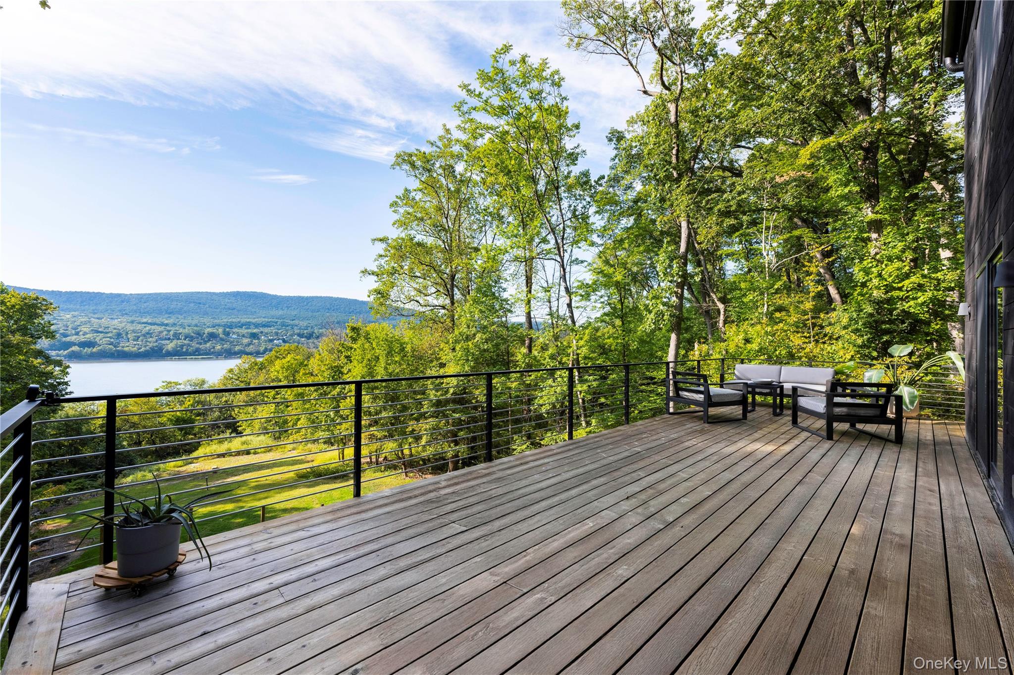 #15 photo, 529 Route 9D, 纽约州 Garrison , NY 10524