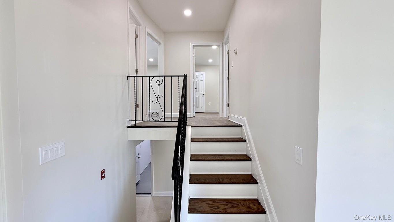 #11 photo, 2166 Isabelle Ct, North Bellmore , NY 11710