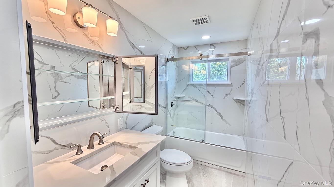 #16 photo, 2166 Isabelle Ct, North Bellmore , NY 11710