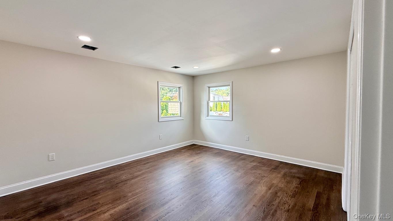 #17 photo, 2166 Isabelle Ct, North Bellmore , NY 11710