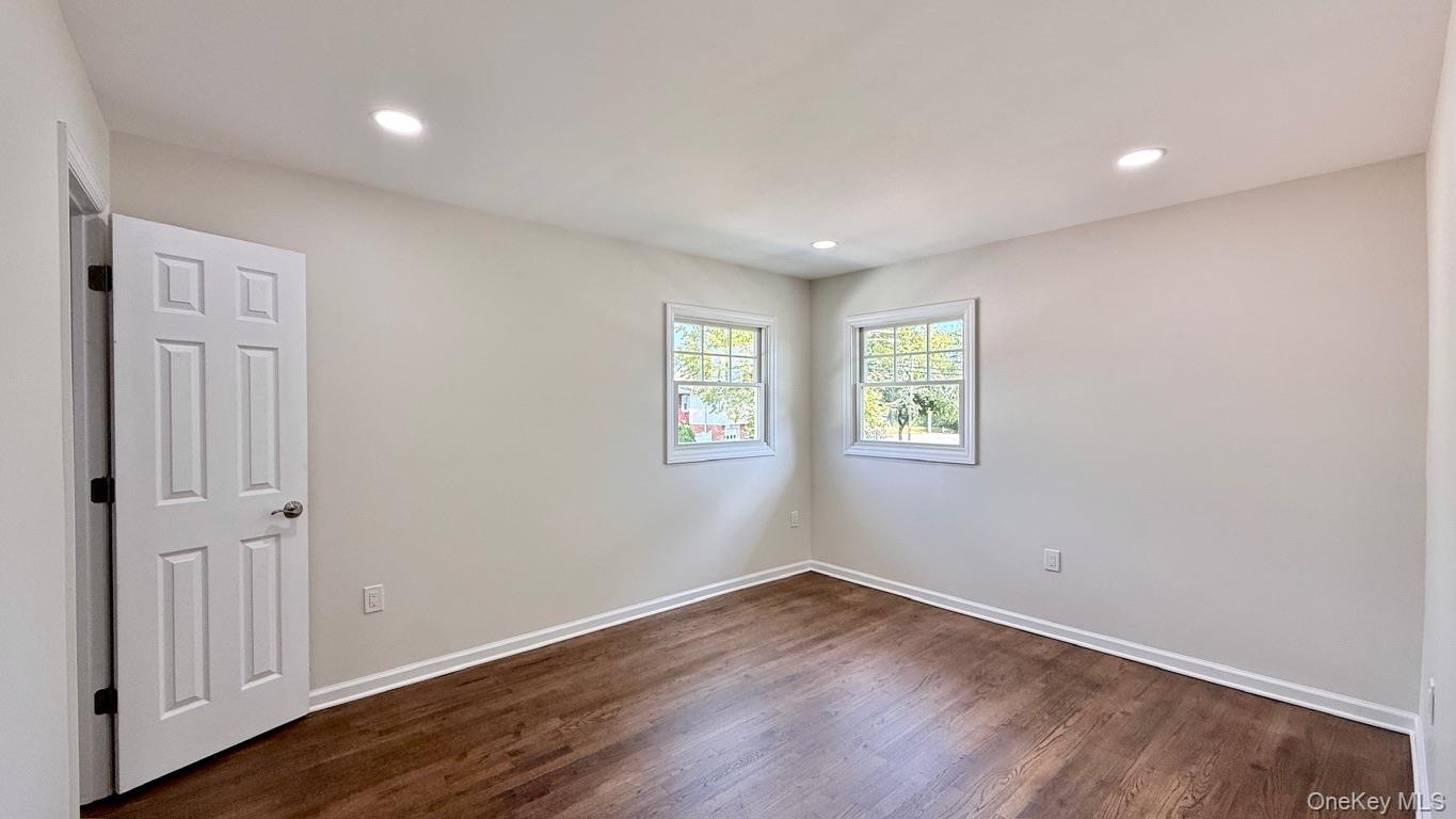 #18 photo, 2166 Isabelle Ct, North Bellmore , NY 11710