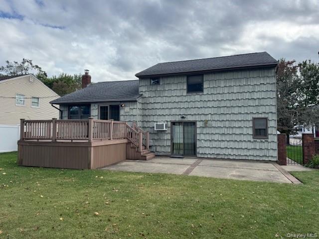 #14 photo, 24 Patricia Lane, Syosset , NY 11791