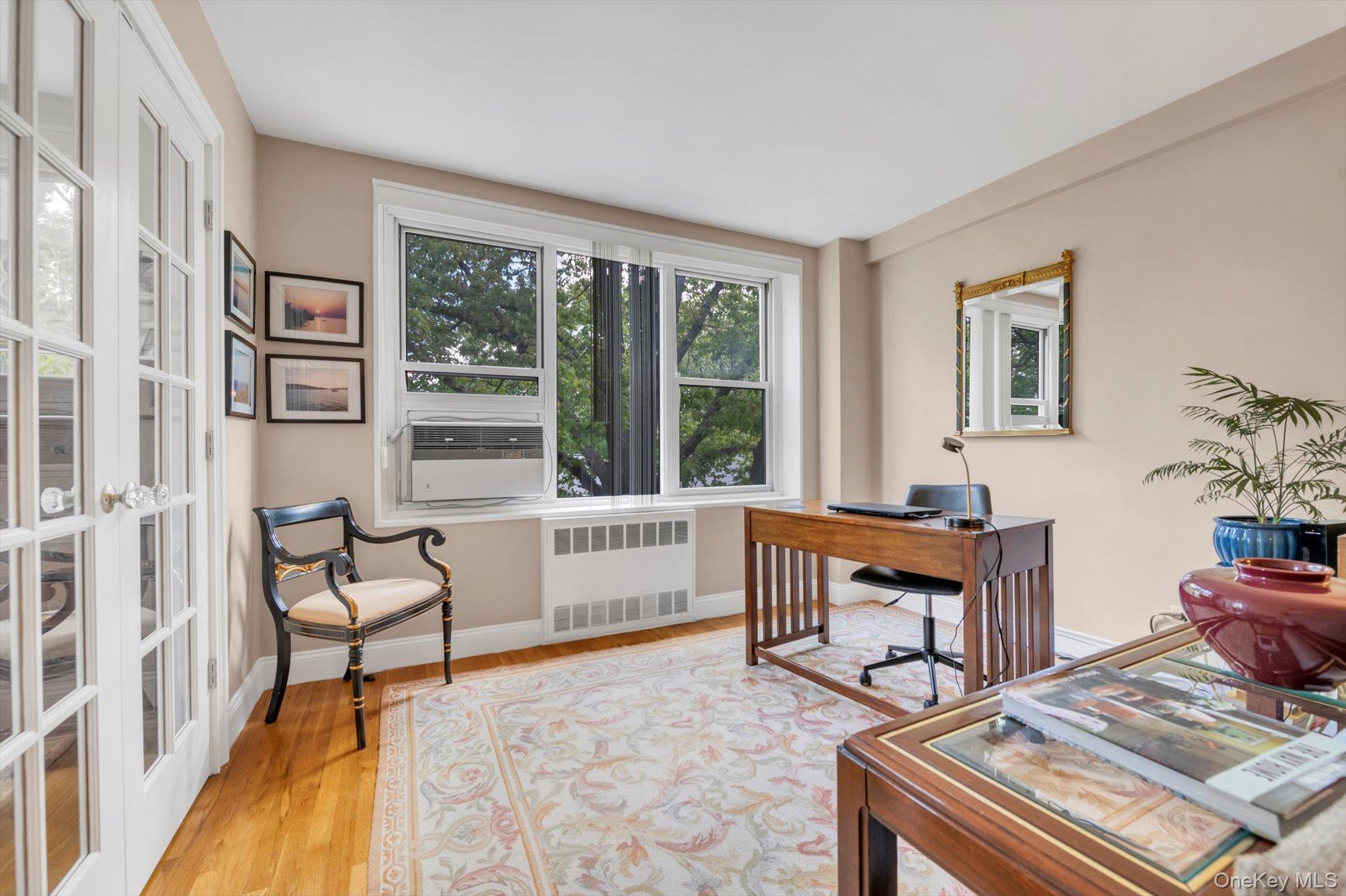 #12 photo, 209-25 18th Avenue, קווינס Bayside , NY 11360