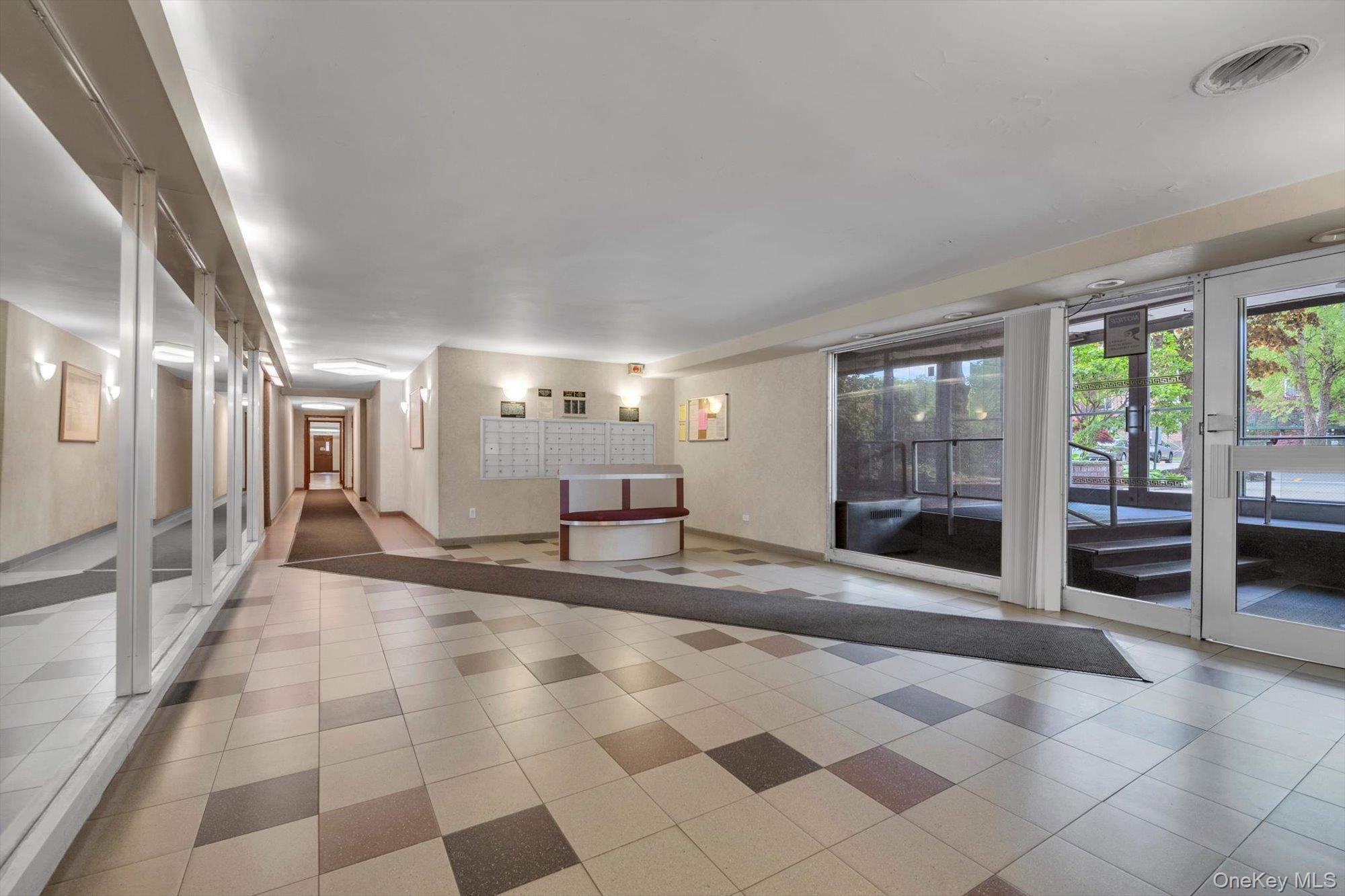 #15 photo, 209-25 18th Avenue, קווינס Bayside , NY 11360