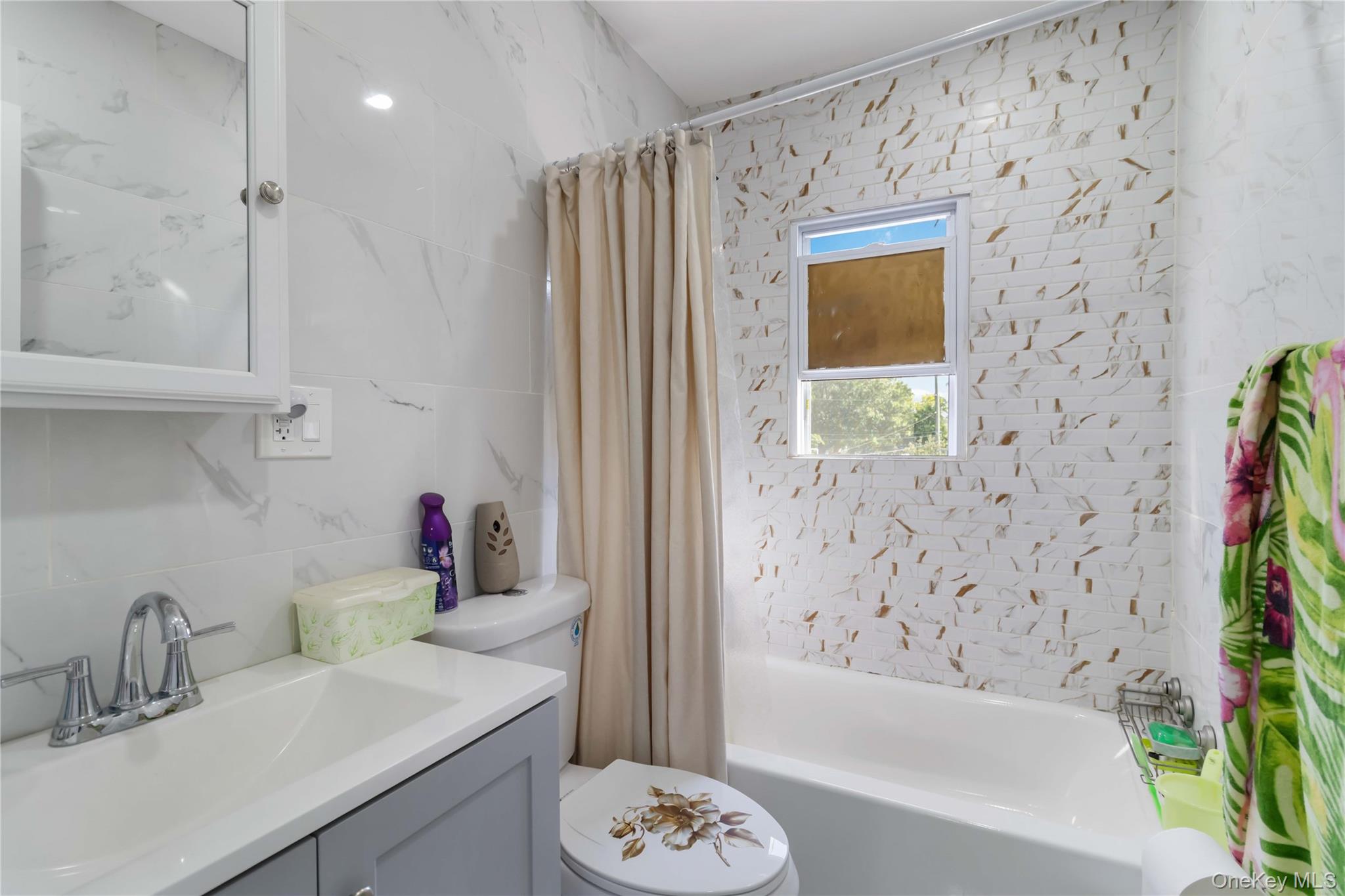 #16 photo, 12005 145th Street, Jamaica , NY 11436