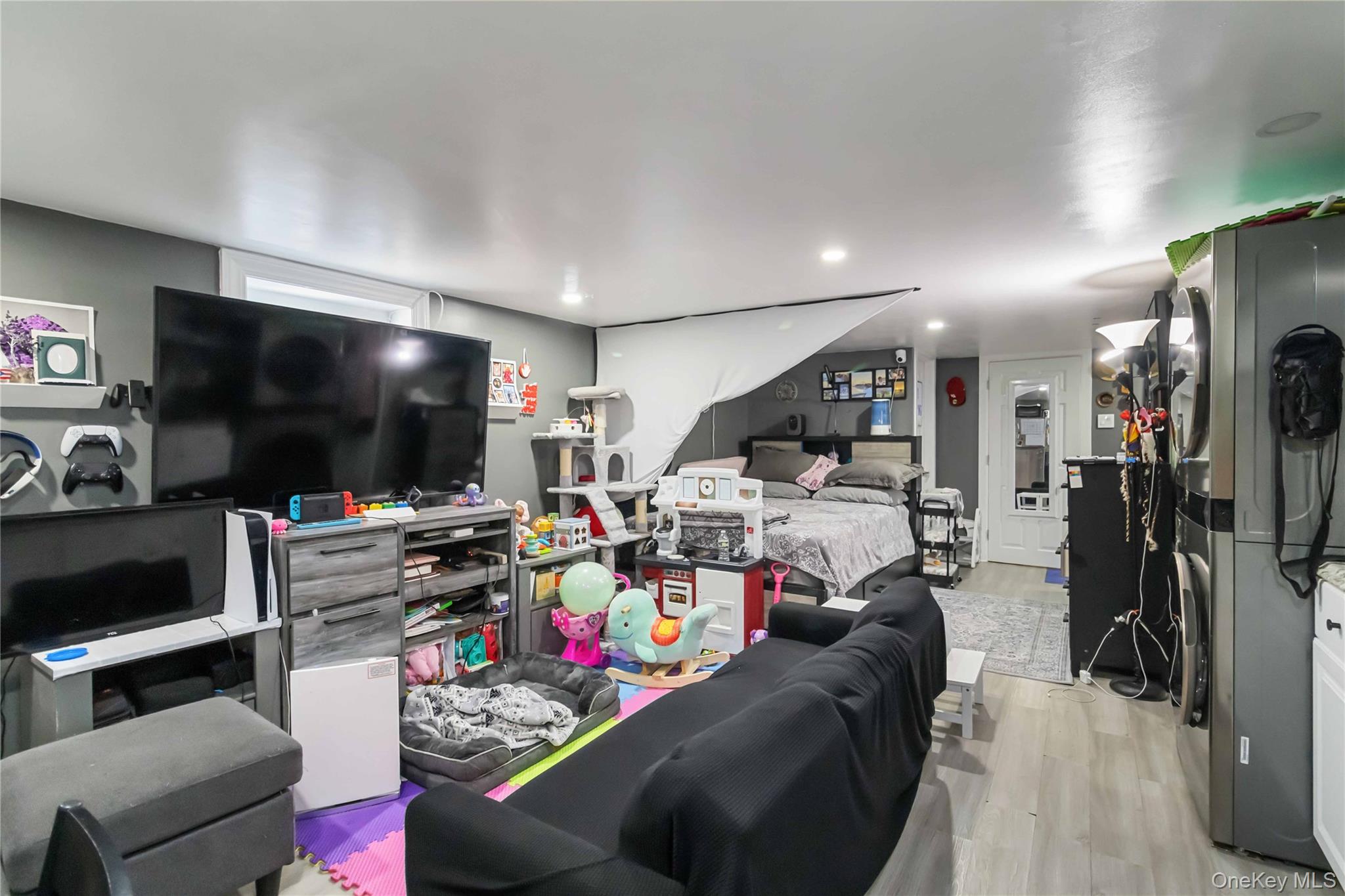 #20 photo, 12005 145th Street, Jamaica , NY 11436