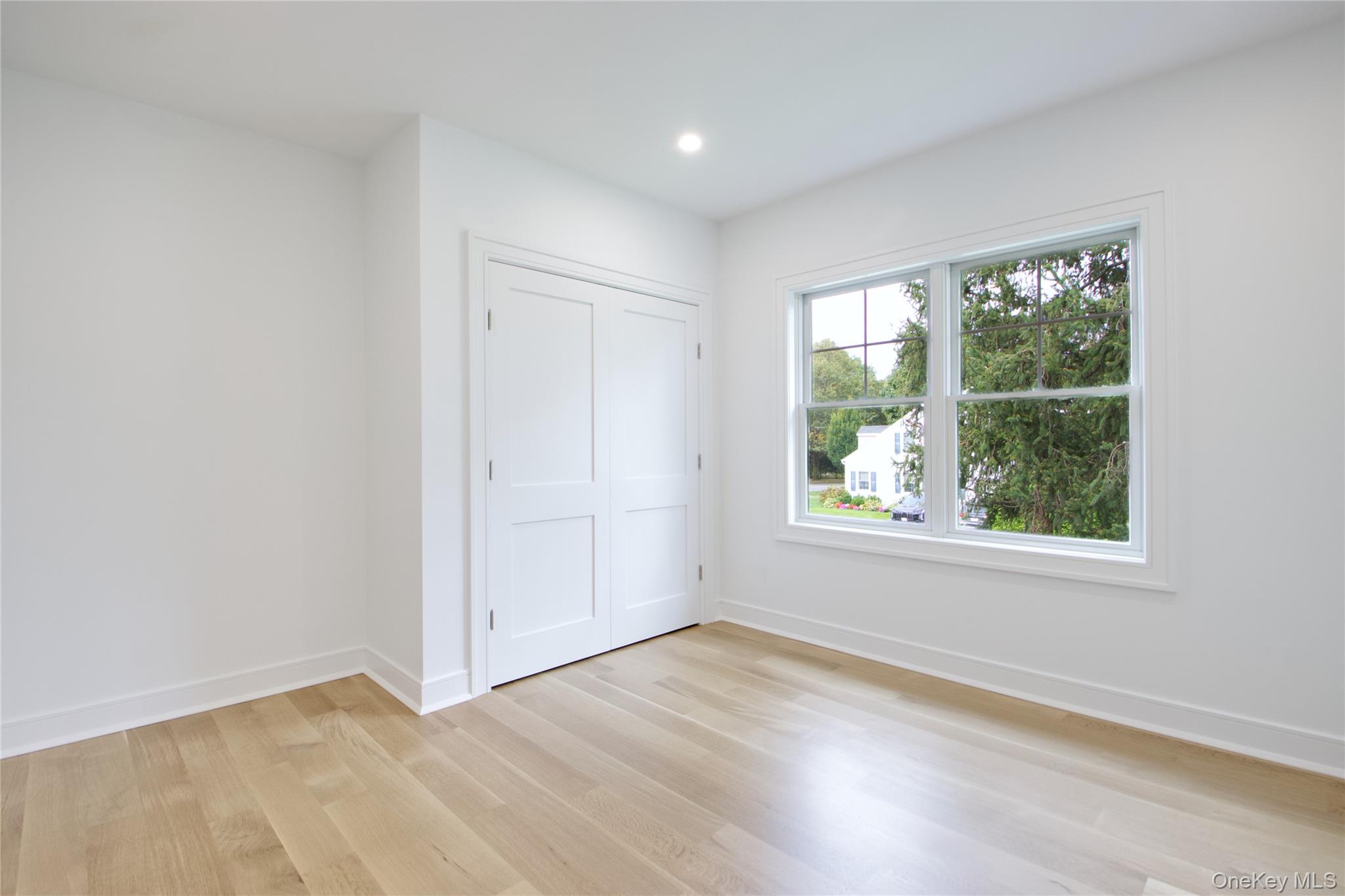 #17 photo, 225 Brixton Road, Garden City , NY 11530