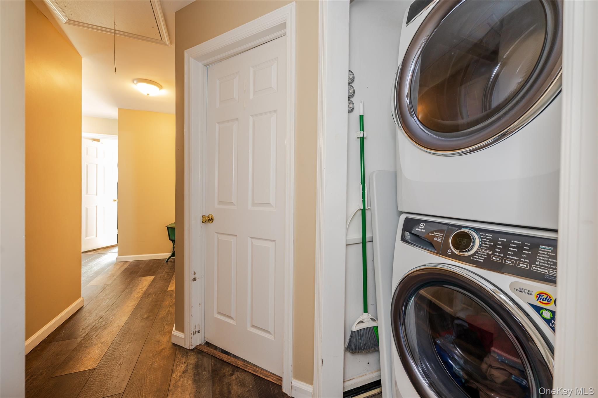 #17 photo, 69 Lawson Avenue, East Rockaway , NY 11518