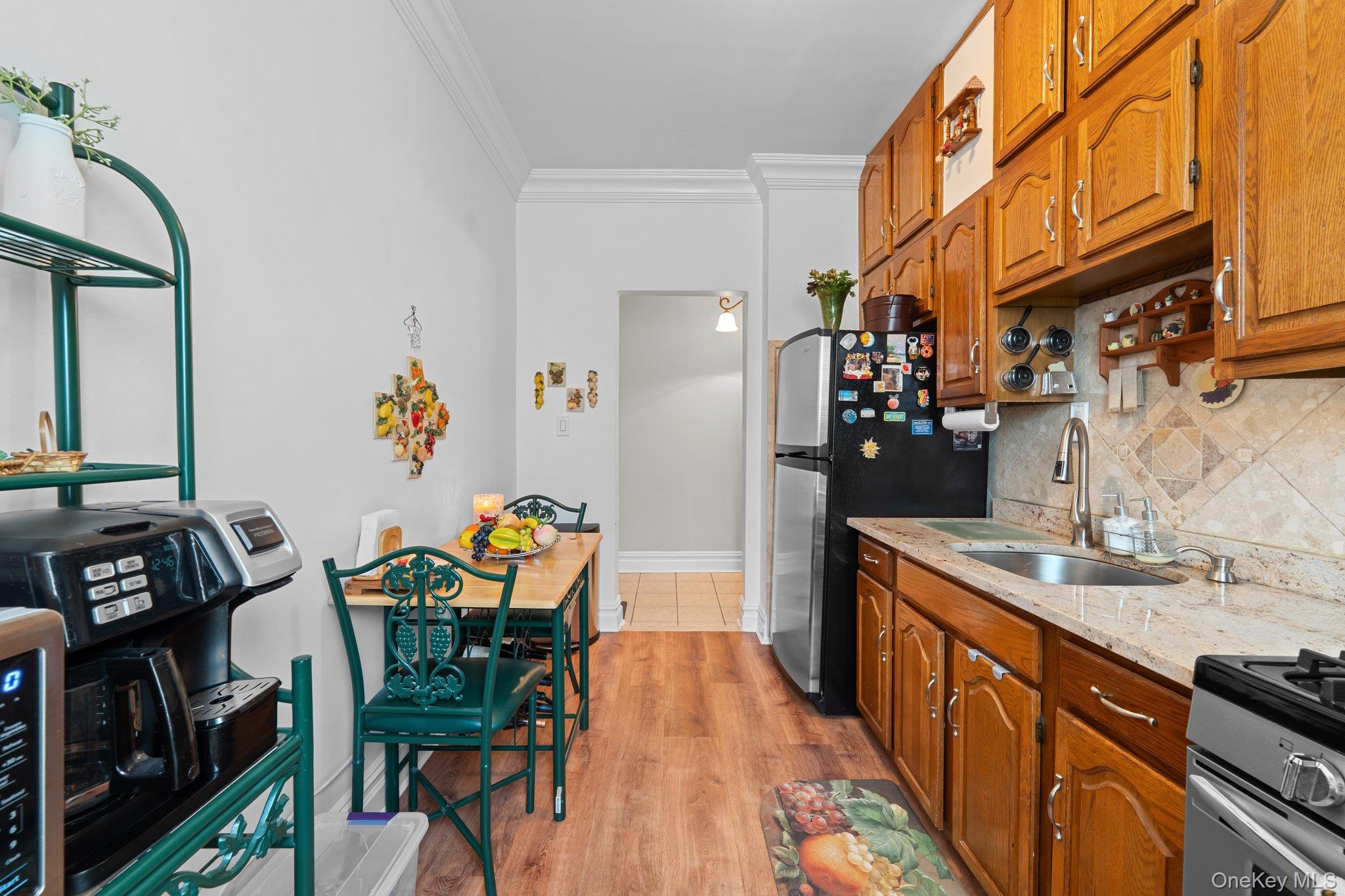 #11 photo, 9031 Fort Hamilton Parkway, Brooklyn , NY 11209