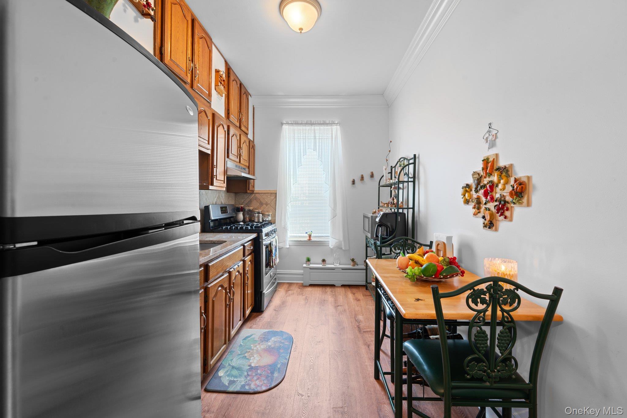 #8 photo, 9031 Fort Hamilton Parkway, Brooklyn , NY 11209