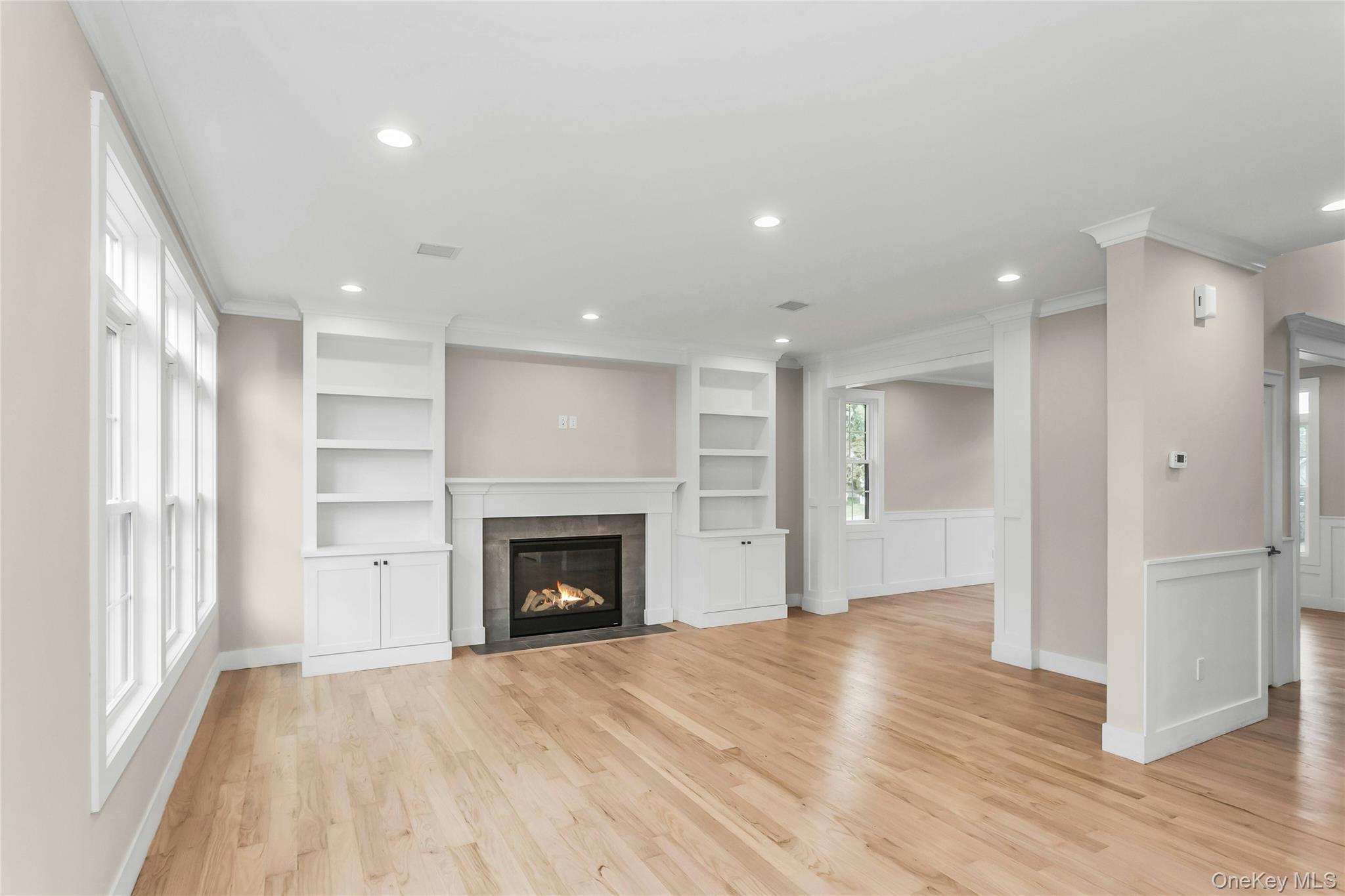 #12 photo, 8 Sebree Place, Plainview , NY 11803