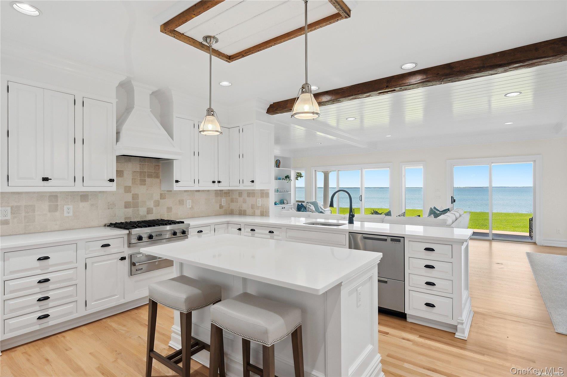 #10 photo, 2100 Park Avenue, サフォーク郡 Mattituck , NY 11952