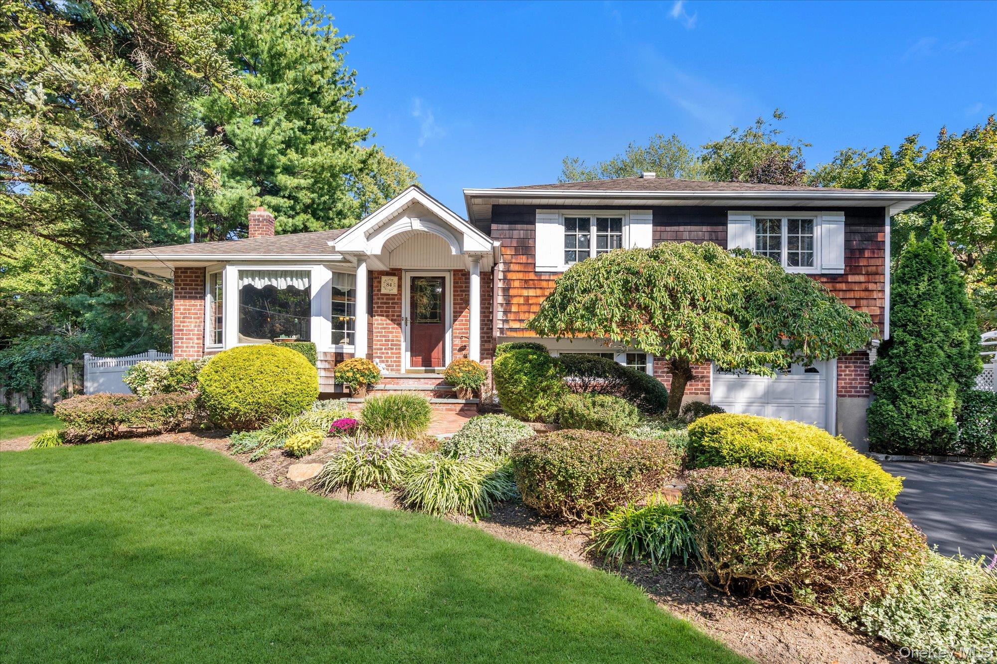 #2 photo, 84 Lake Road, Greenlawn , NY 11740