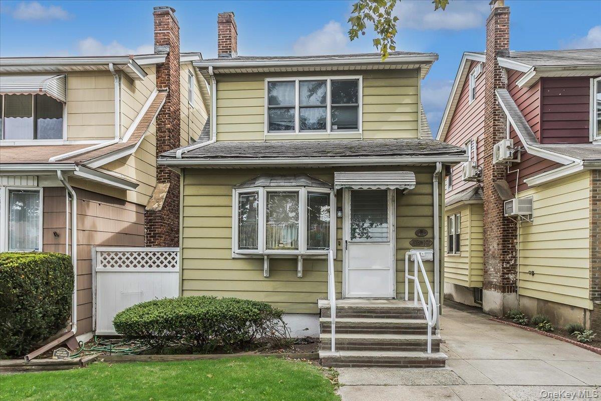 #1 photo, 3419 Murray Street, फ्लशिंग Flushing , NY 11354