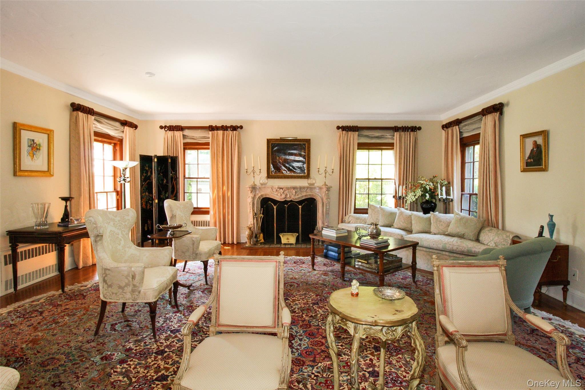 #11 photo, 40 Deer Park Road, Great Neck , NY 11024