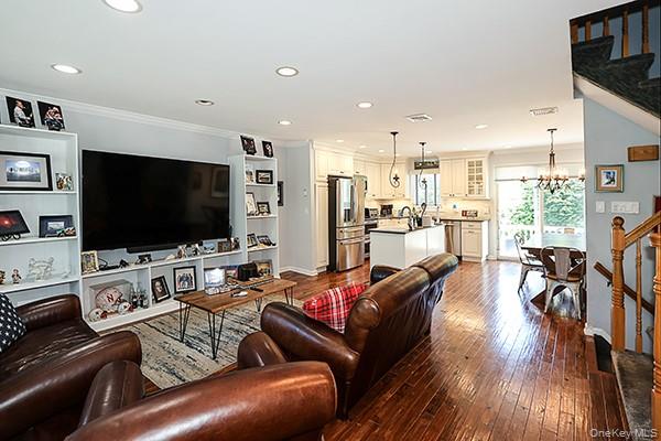 #3 photo, 15 Hedgerow Lane, Commack , NY 11725