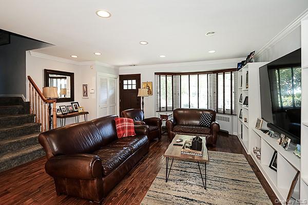 #5 photo, 15 Hedgerow Lane, Commack , NY 11725