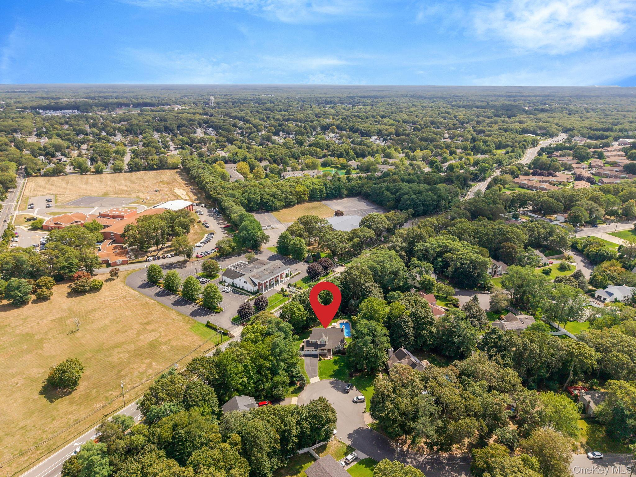 #13 photo, 37 Deer Lane, East Setauket , NY 11733