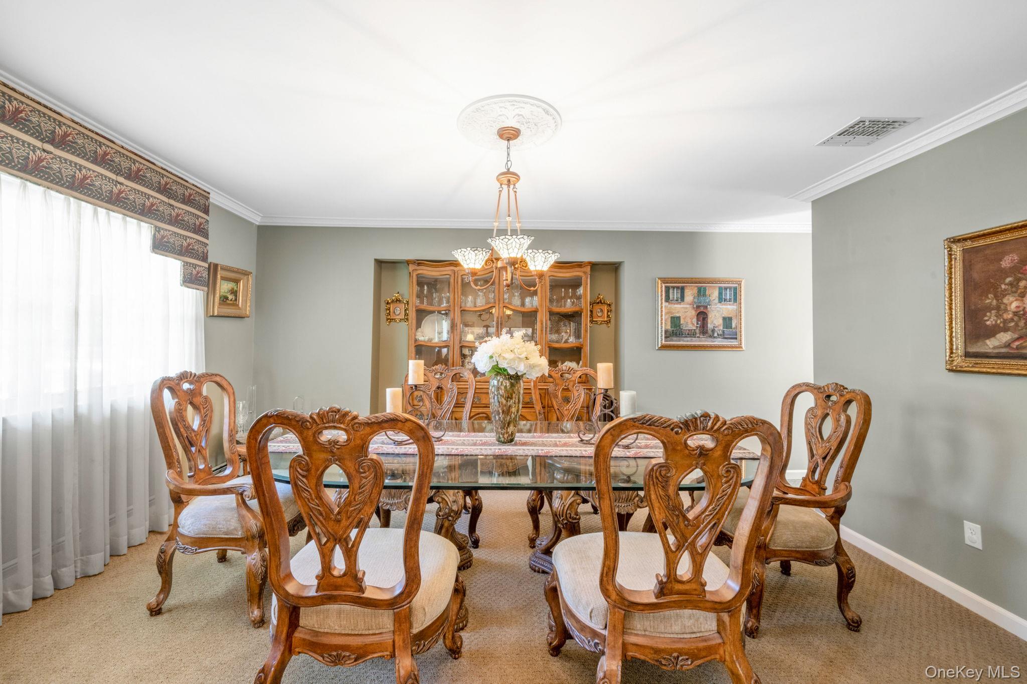 #19 photo, 37 Deer Lane, East Setauket , NY 11733