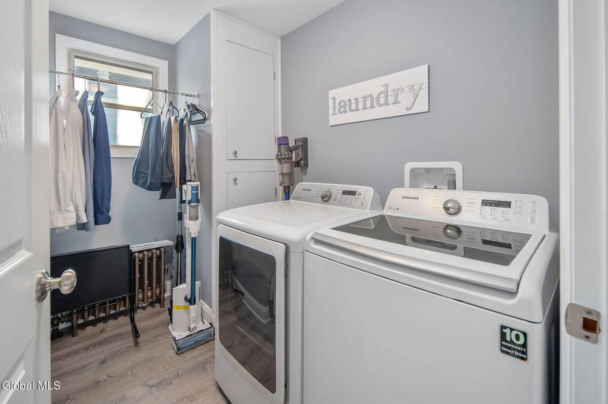 #16 photo, 2101 Hollywood Avenue, Rotterdam , NY 12306