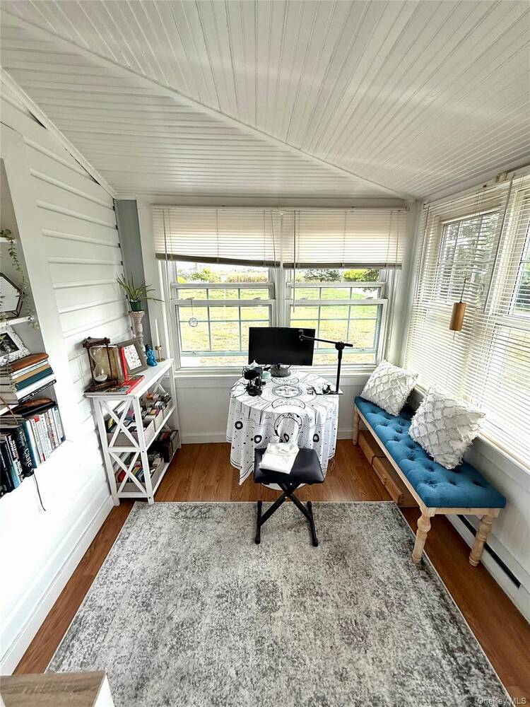 #10 photo, 3 Quail Road N, Mastic Beach , NY 11951