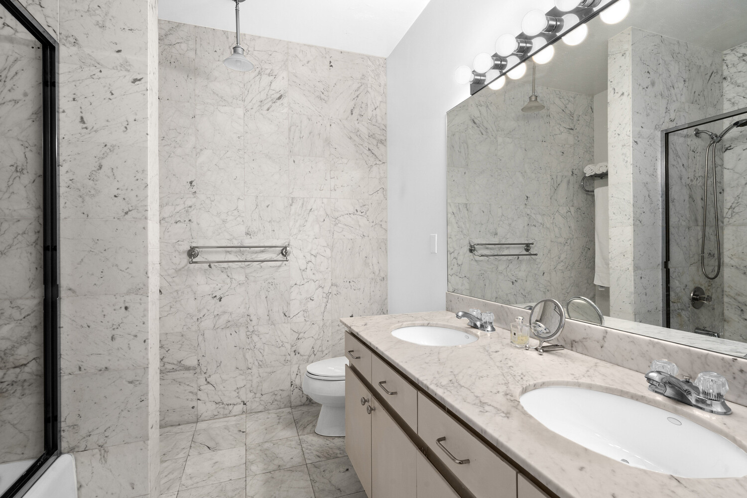 #7 photo, 167 E 61ST Street, マンハッタン Lenox Hill , NY 10065