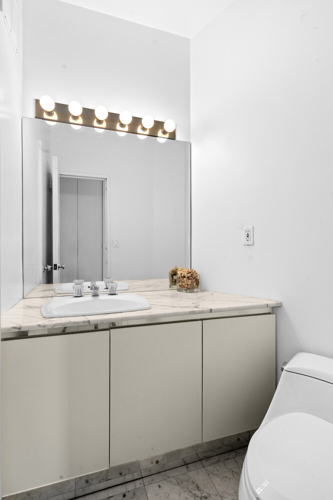 #8 photo, 167 E 61ST Street, マンハッタン Lenox Hill , NY 10065