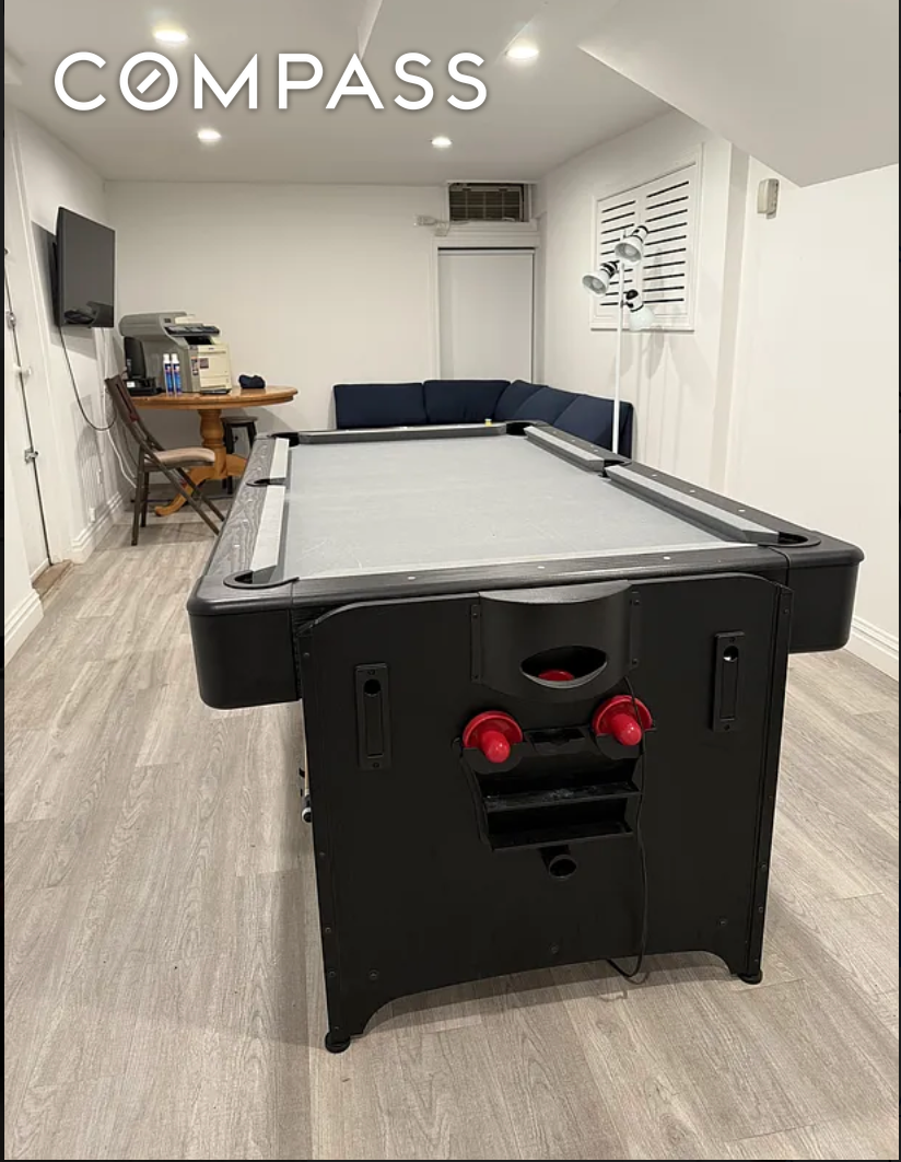 #9 photo, 167 W 73rd Street, マンハッタン Upper West Side , NY 10023