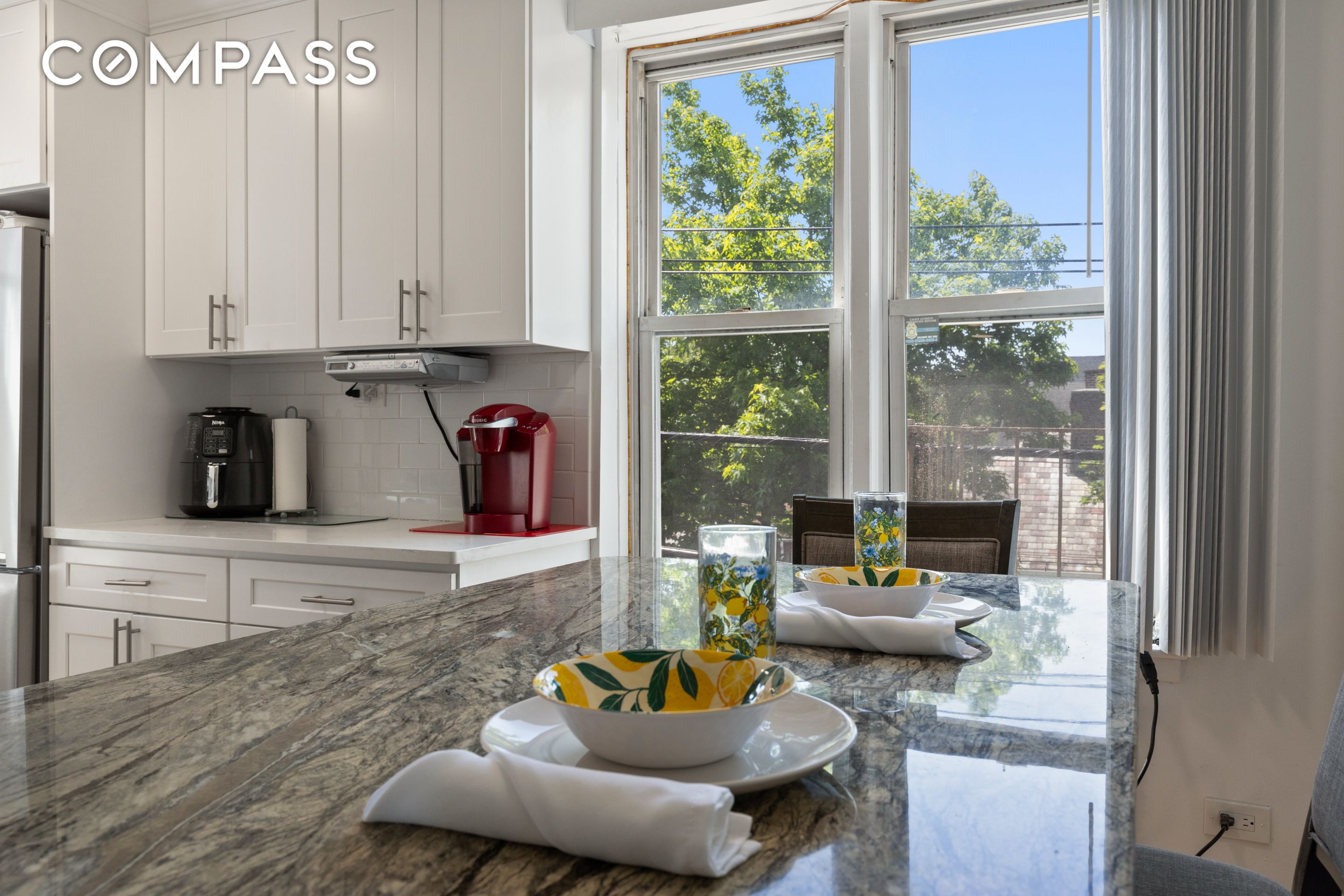 #3 photo, 205 E 238th Street, ブロンクス区 Woodlawn Heights , NY 10470