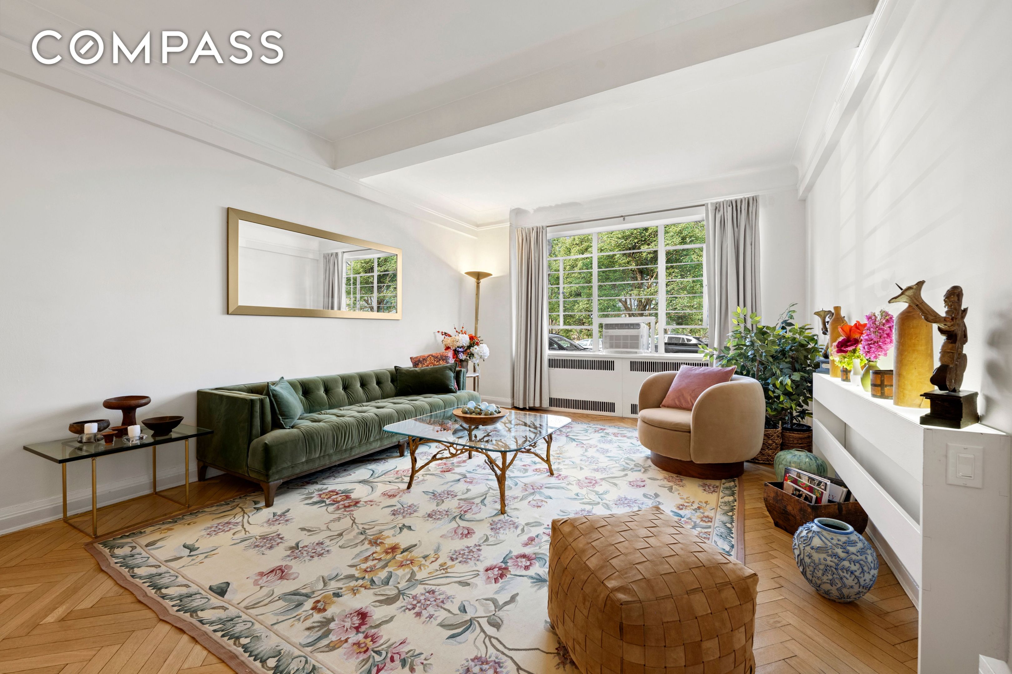 #4 photo, 140 Riverside Drive, Upper West Side , NY 10024