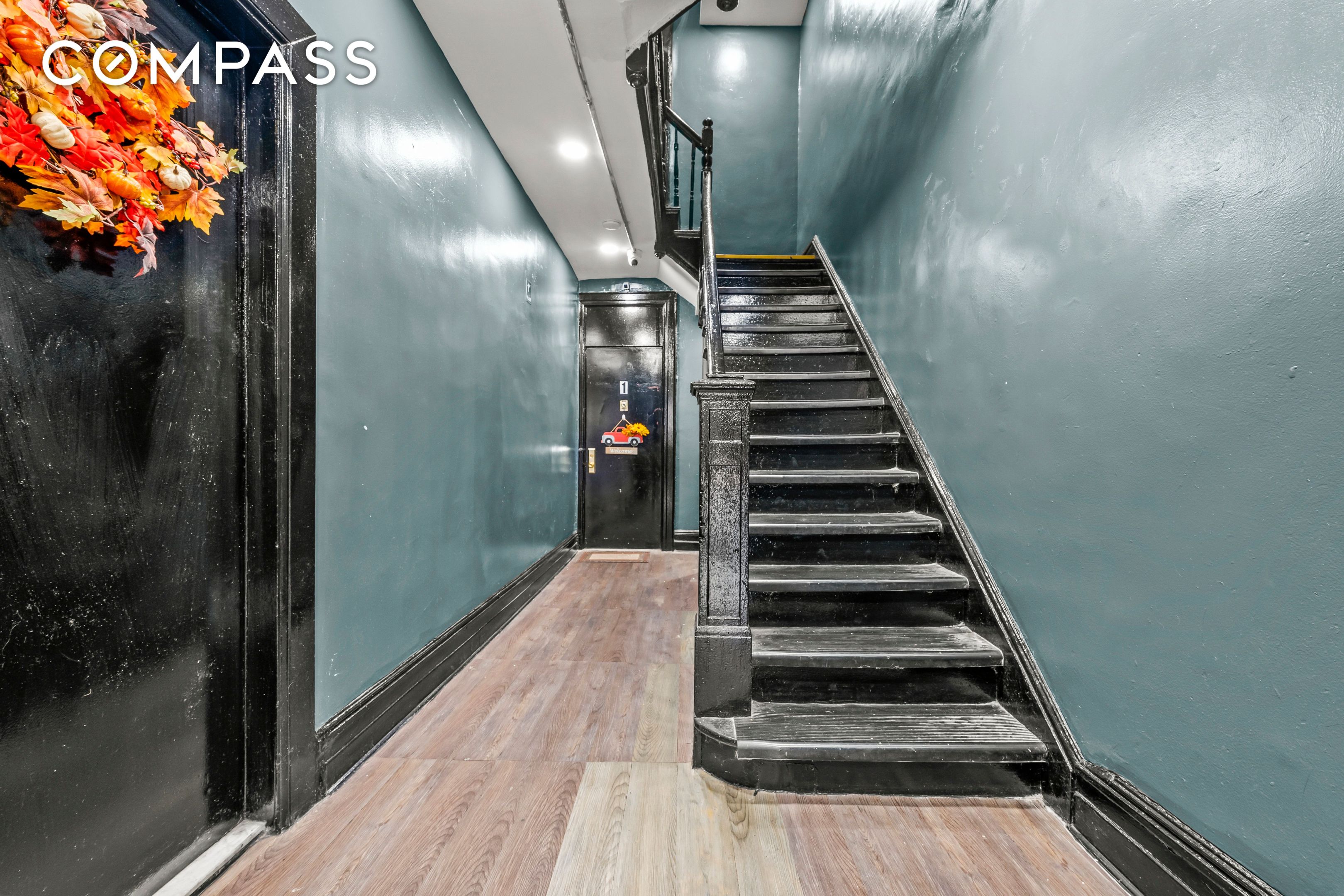 #17 photo, 2023 Hughes Avenue, East Tremont , NY 10457