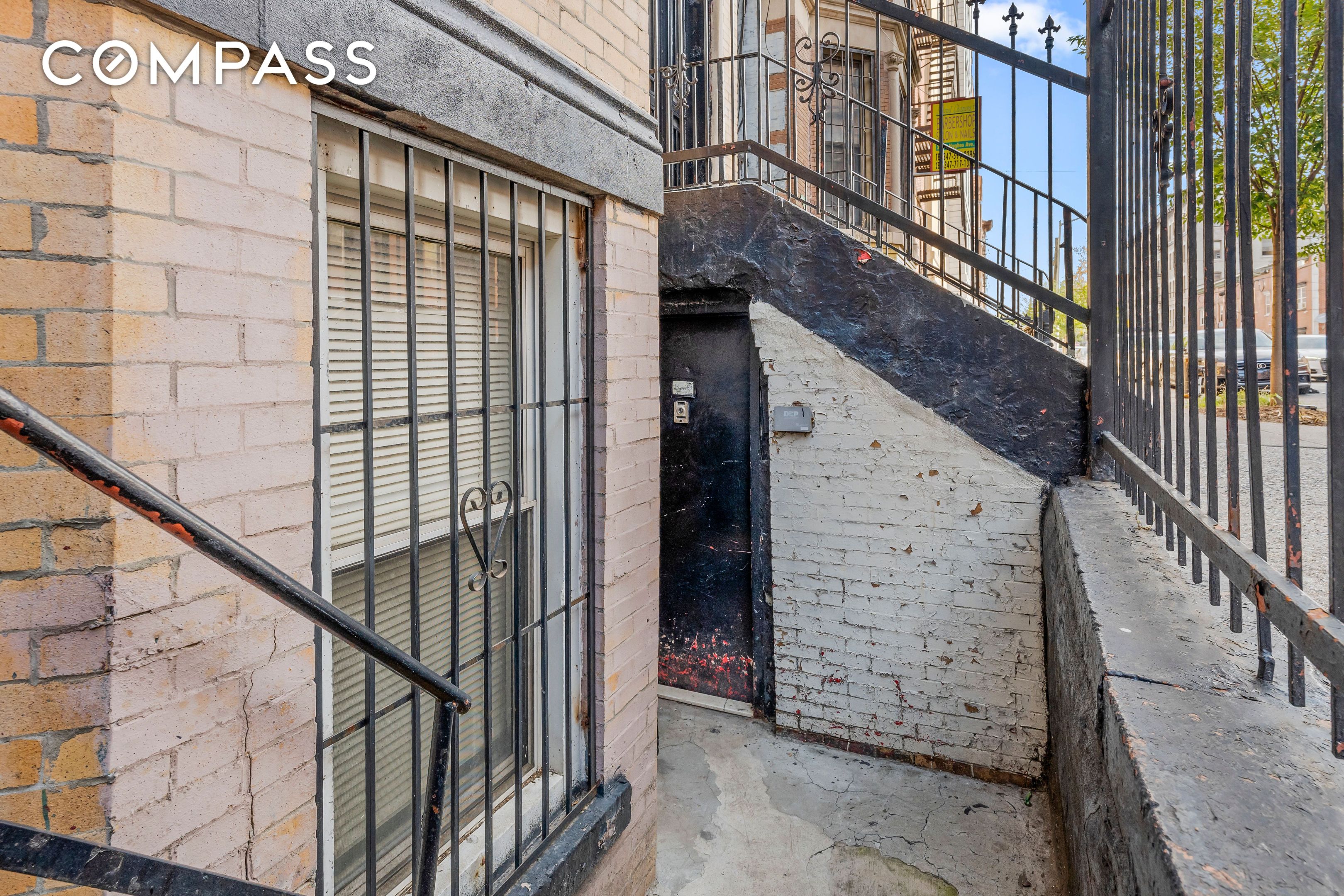 #19 photo, 2023 Hughes Avenue, East Tremont , NY 10457