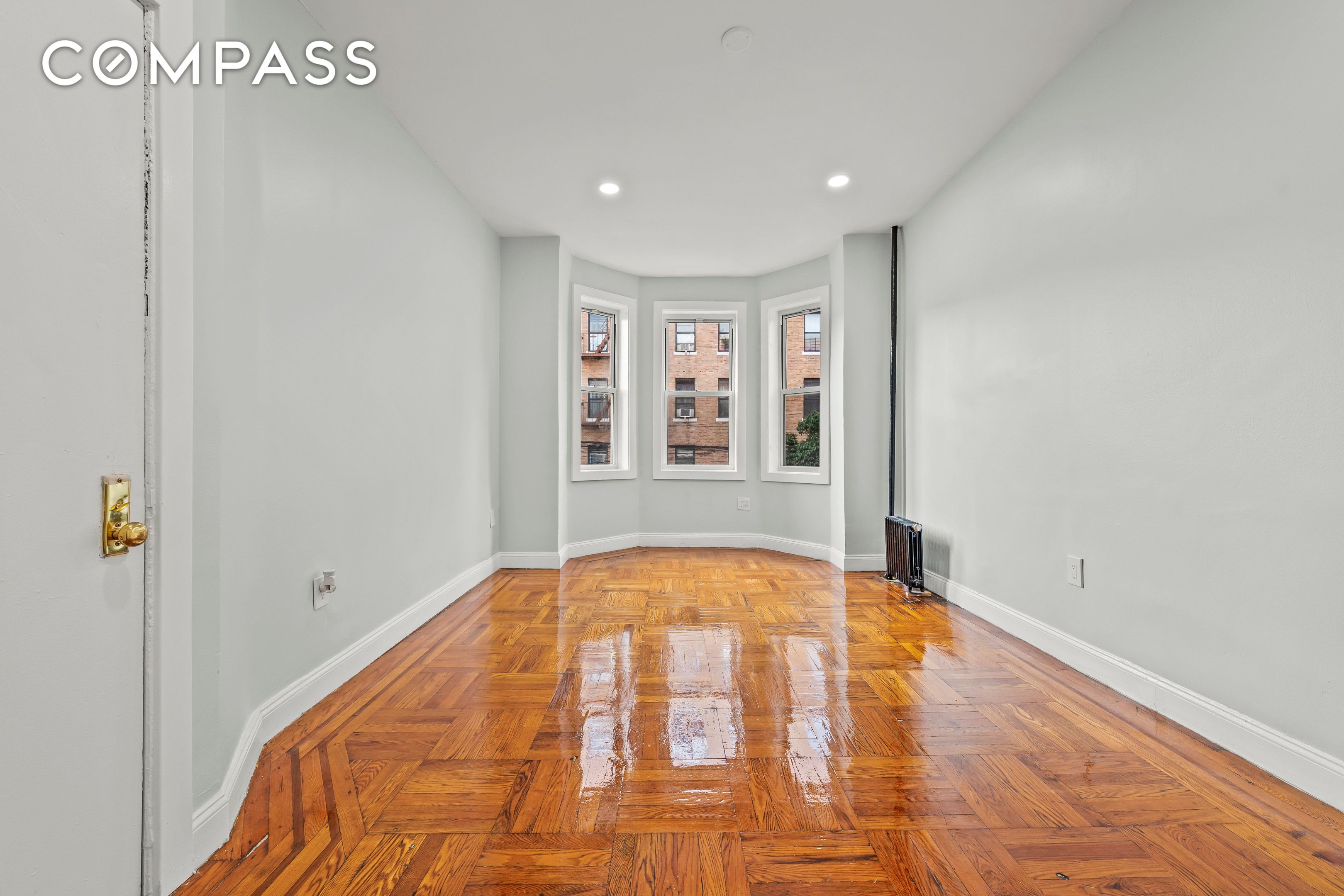 #7 photo, 2023 Hughes Avenue, East Tremont , NY 10457