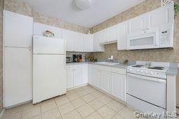#7 photo, 2710 South Road, Poughkeepsie , NY 12601