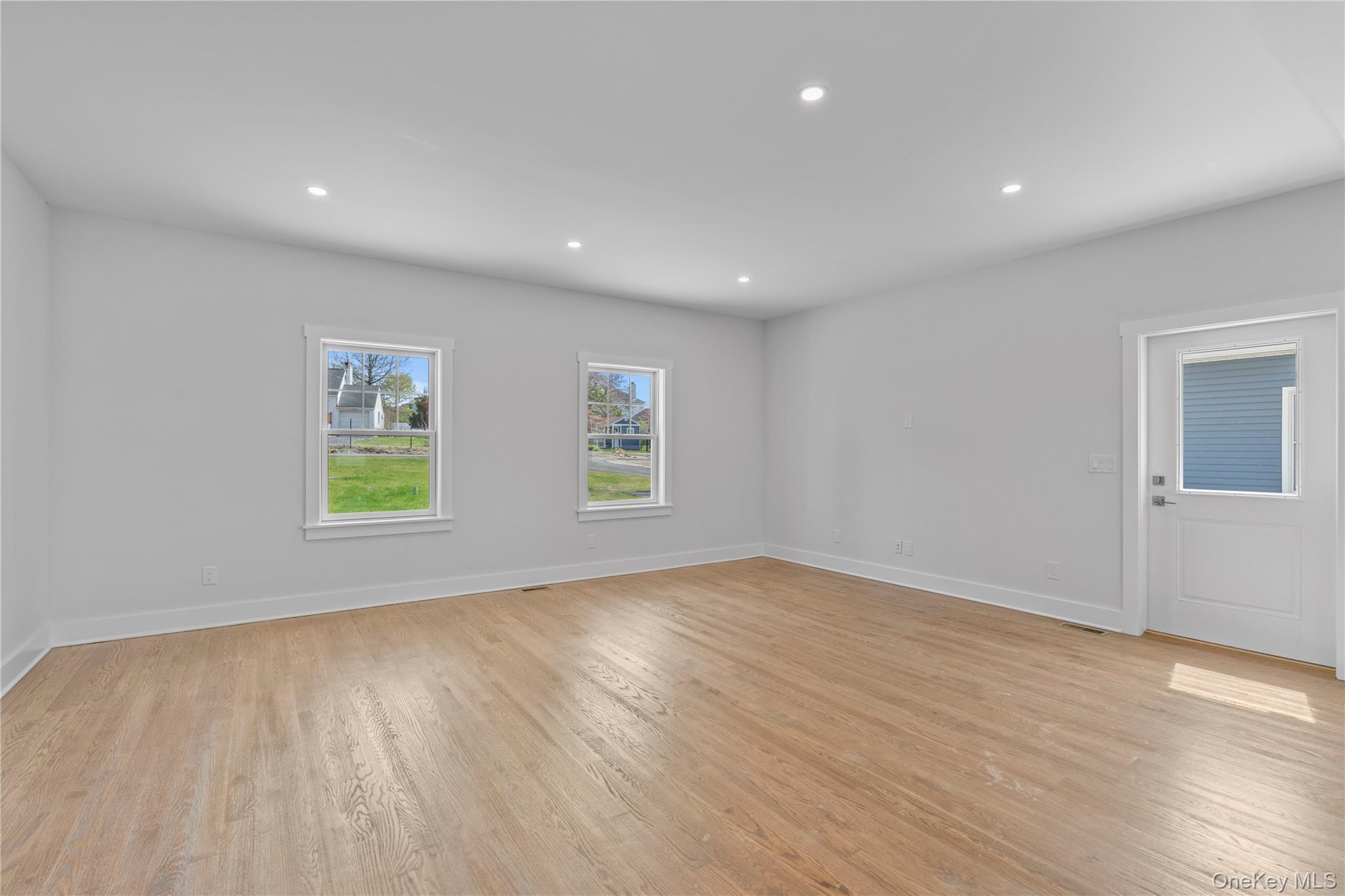 #6 photo, 565 King Street, Port Chester , NY 10573