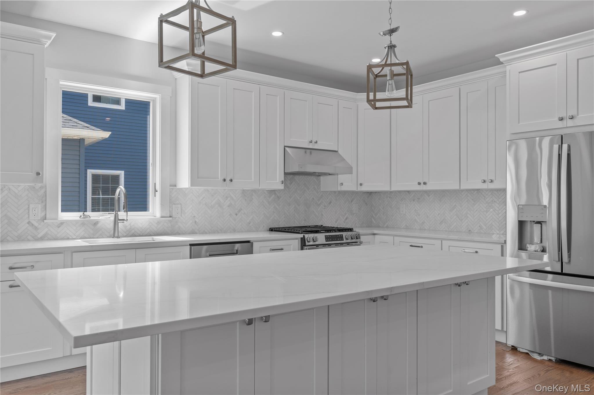 #8 photo, 565 King Street, Port Chester , NY 10573