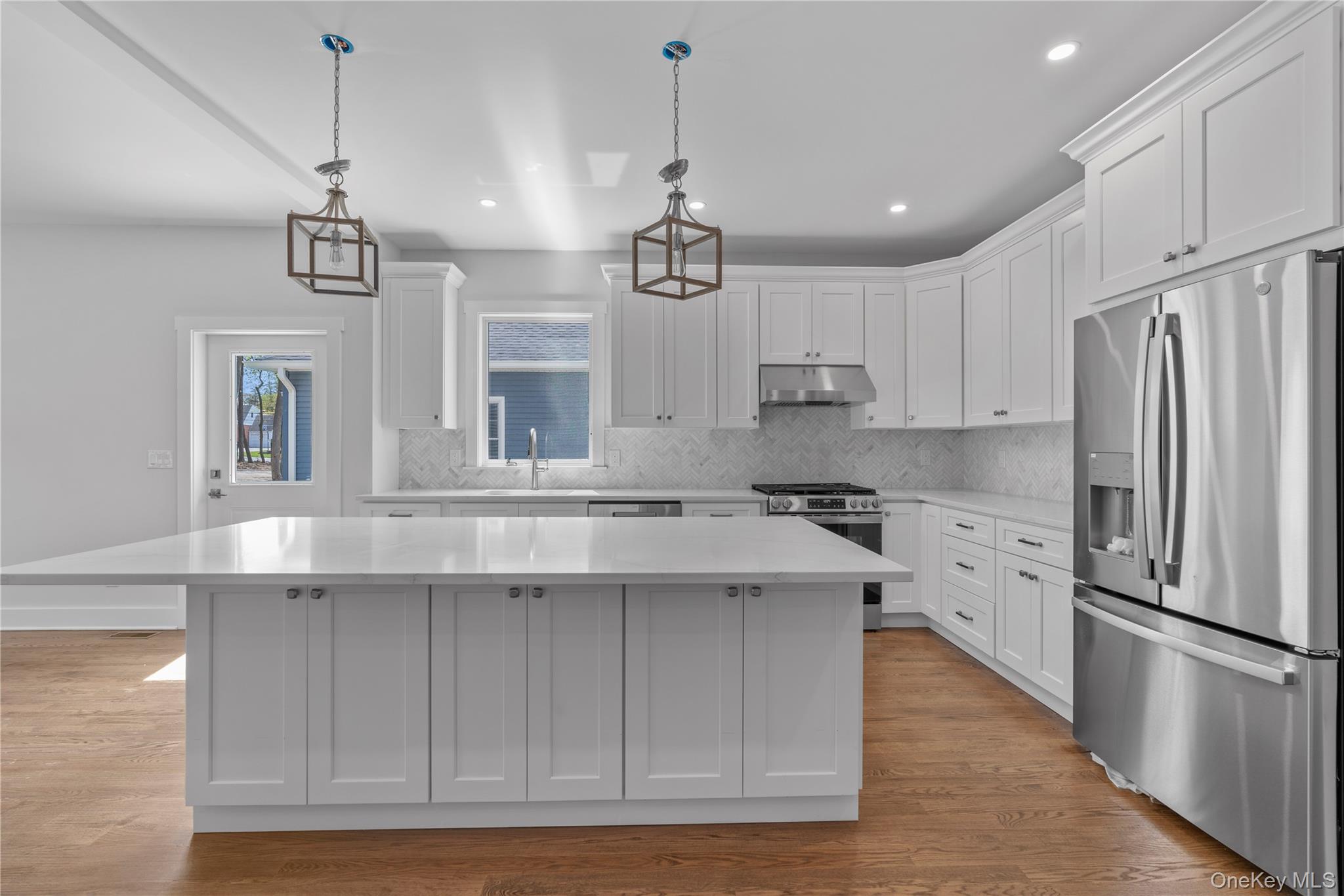 #9 photo, 565 King Street, Port Chester , NY 10573